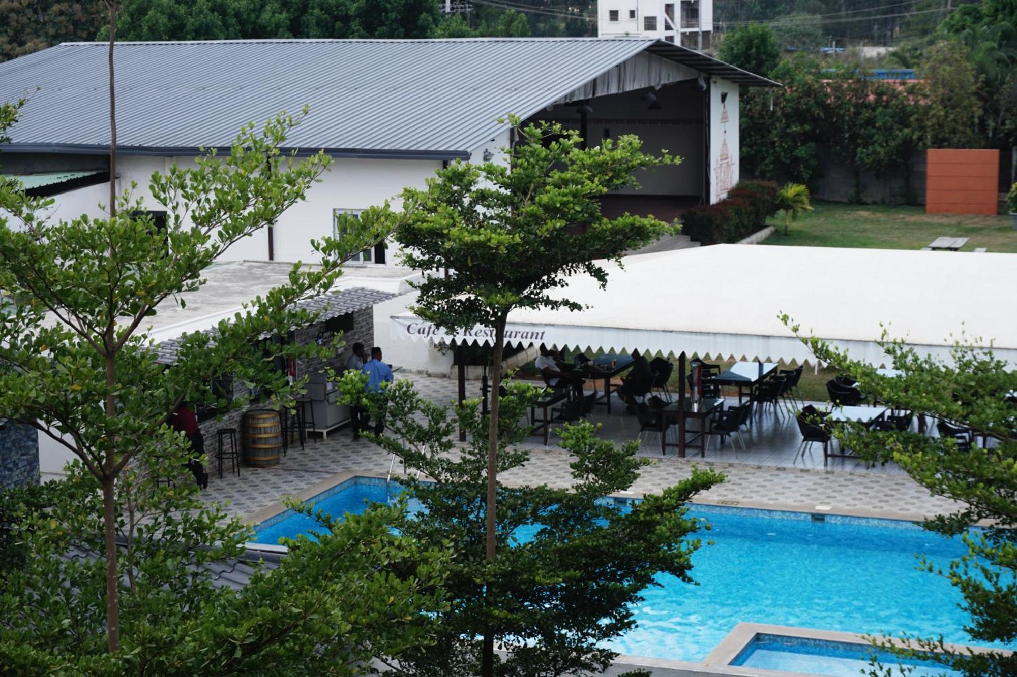 Vistar Resort & Hotels Kammasandra Экстерьер фото