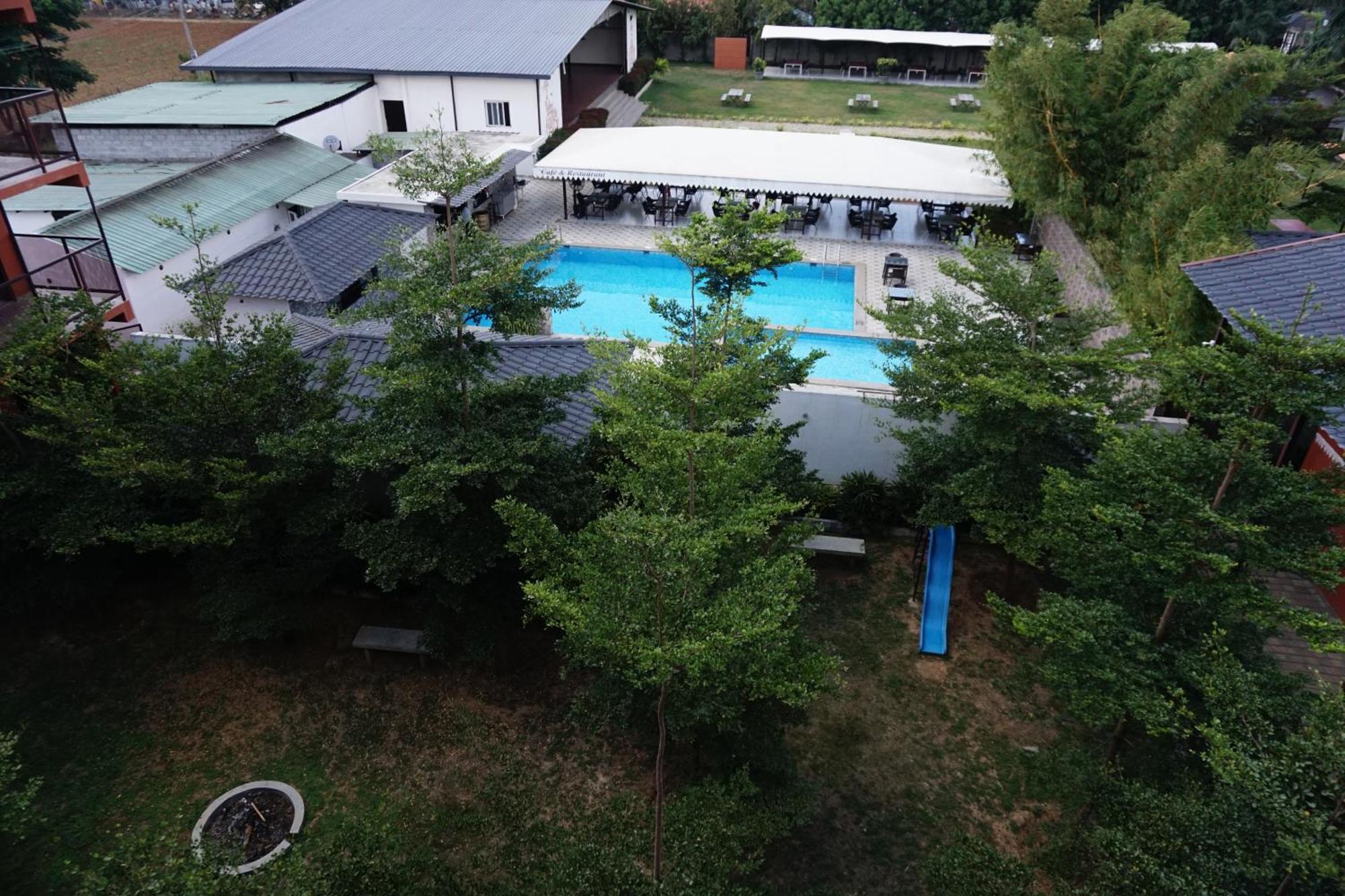 Vistar Resort & Hotels Kammasandra Экстерьер фото